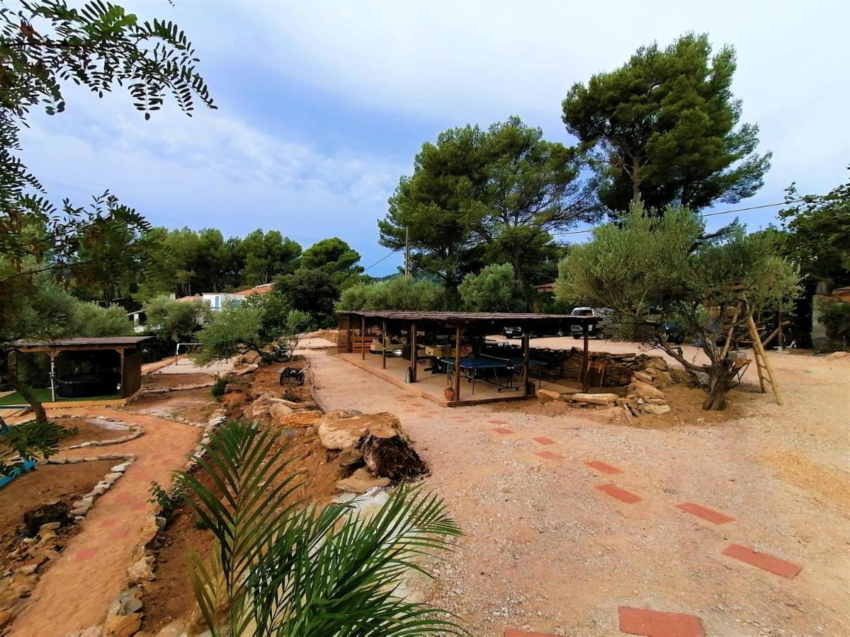 Dépend Atypiq Bohème,piscine chauffée toute l'année, jacuzzi,sauna,loisirs nature Le Beausset Exterior foto