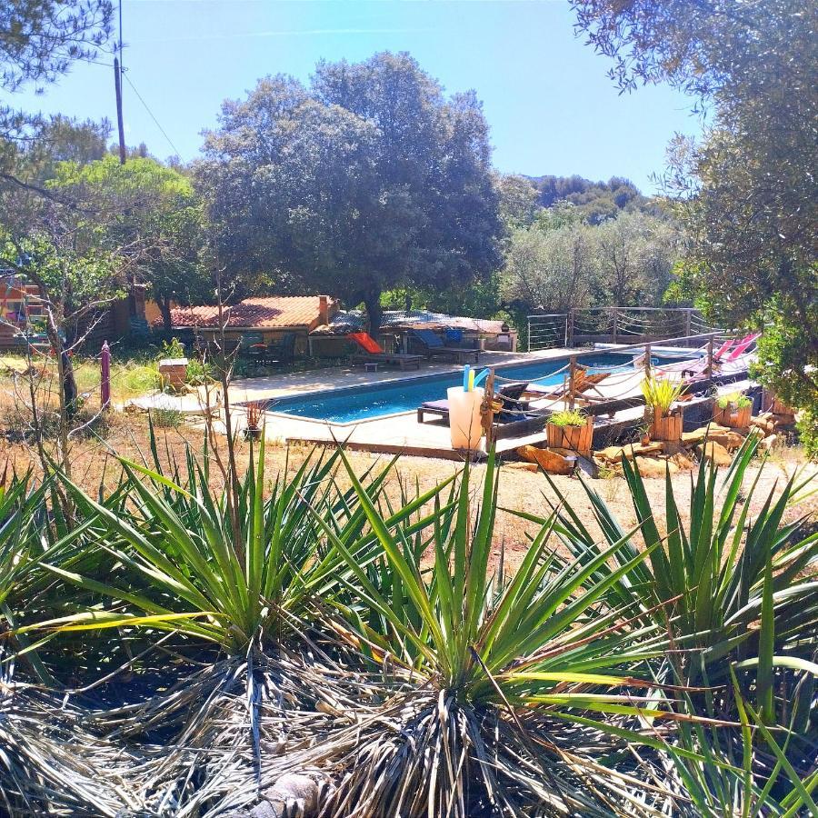 Dépend Atypiq Bohème,piscine chauffée toute l'année, jacuzzi,sauna,loisirs nature Le Beausset Exterior foto